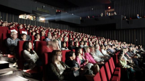 Espectadores en una sala de cine. EFE