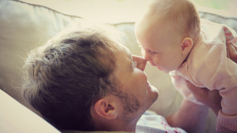 La literatura científica ha sugerido desde hace años que los recién nacidos son capaces de imitar gestos o expresiones faciales. / Fotolia La literatura científica ha sugerido desde hace años que los recién nacidos son capaces de imitar gestos o expresiones faciales. / Fotolia