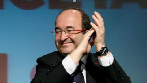 El candidat del PSC a la presidència de la Generalitat, Miquel Iceta, durant la seva intervenció en un acte municipalista / EFE El candidat del PSC a la presidència de la Generalitat, Miquel Iceta, durant la seva intervenció en un acte municipalista / EFE