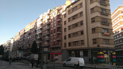 Viviendas en una calle de Oviedo. E.P. Viviendas en una calle de Oviedo. E.P.