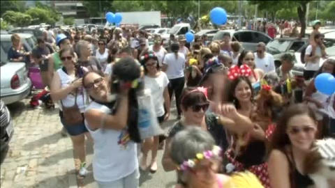 Los disfraces caninos se adueñan del carnaval de Río por un día Los disfraces caninos se adueñan del carnaval de Río por un día