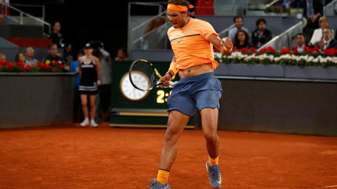 El tenista español Rafa Nadal celebra la victoria tras ganar por 6-0, 4-6 y 6-3 al brasileño Joao Souza. /EFE El tenista español Rafa Nadal celebra la victoria tras ganar por 6-0, 4-6 y 6-3 al brasileño Joao Souza. /EFE