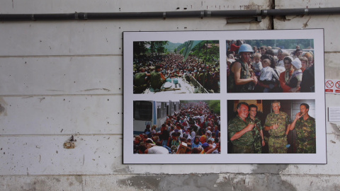 Combo de fotografías del museo de la memoria sobre Srbrenica. - BRU ROVIRA