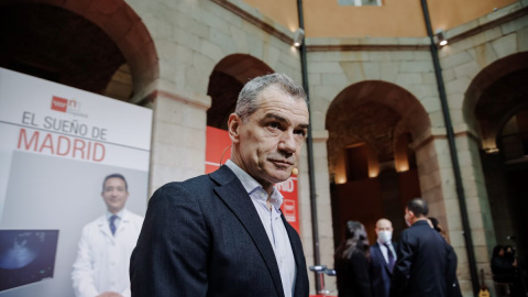 El director de la Oficina del Español, Toni Cantó, a su llegada a la presentación de la campaña ‘El sueño de Madrid’, a 31 de marzo de 2022, en Madrid. El director de la Oficina del Español, Toni Cantó, a su llegada a la presentación de la campaña ‘El sueño de Madrid’, a 31 de marzo de 2022, en Madrid.