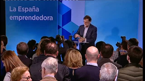 Rajoy relaciona el modelo de inmersión lingüística en las escuelas catalanas, con la escasa inversión en educación e internet Rajoy relaciona el modelo de inmersión lingüística en las escuelas catalanas, con la escasa inversión en educación e internet