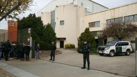 La Guardia Civil registra la sede de Unipost por el 1-O y detiene a su director general. - EUROPA PRESS La Guardia Civil registra la sede de Unipost por el 1-O y detiene a su director general. - EUROPA PRESS