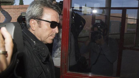 Ortega Cano a la salida de la cárcel / EFE Ortega Cano a la salida de la cárcel / EFE