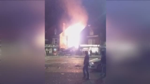 Al menos 6 heridos tras una explosión en un edificio de Leicester Al menos 6 heridos tras una explosión en un edificio de Leicester