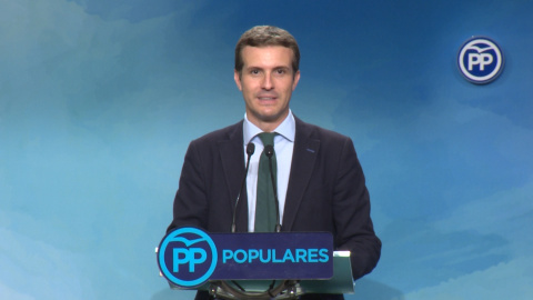 Casado niega que su máster fuera un "regalo" Casado niega que su máster fuera un "regalo"