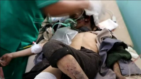 Un despiado ataque ha llevado la trajedia a esta plaza de Yemen Un despiado ataque ha llevado la trajedia a esta plaza de Yemen