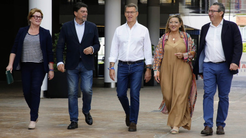 El presidente del Partido Popular, Alberto Núñez Feijóo, durante su visita a Alacant, a 26 de mayo de 2023. El presidente del Partido Popular, Alberto Núñez Feijóo, durante su visita a Alacant, a 26 de mayo de 2023.