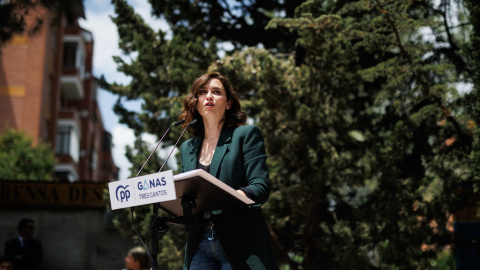 La presidenta de la Comunidad y candidata del PP a la reelección, Isabel Díaz Ayuso, interviene durante un encuentro con afiliados, a 25 de mayo de 2023. La presidenta de la Comunidad y candidata del PP a la reelección, Isabel Díaz Ayuso, interviene durante un encuentro con afiliados, a 25 de mayo de 2023.
