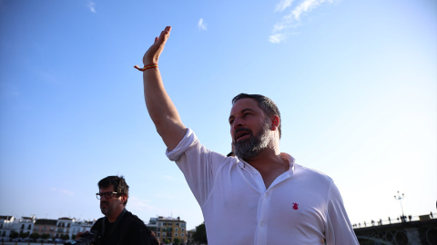 El presidente de Vox, Santiago Abascal, a su llegada al mitin que ha celebrado en Sevilla, a 25 de mayo de 2023. El presidente de Vox, Santiago Abascal, a su llegada al mitin que ha celebrado en Sevilla, a 25 de mayo de 2023.