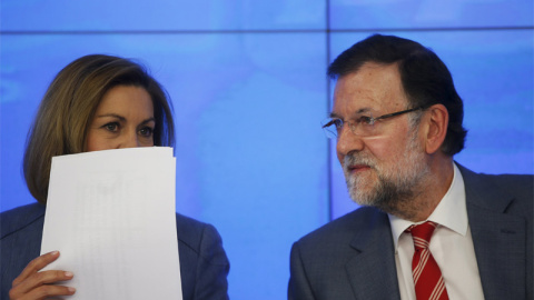 Cospedal y Rajoy, en la sede del Partido Popular. / REUTERS Cospedal y Rajoy, en la sede del Partido Popular. / REUTERS