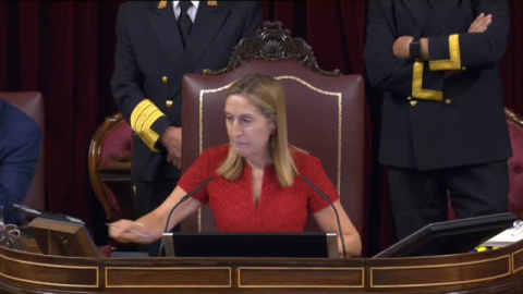 El Congreso aprueba la exhumación de los restos de Franco con las abstenciones de PP y Ciudadanos El Congreso aprueba la exhumación de los restos de Franco con las abstenciones de PP y Ciudadanos