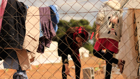 Mujeres refugiadas en el campamento de Malakasa, en Atenas. MARTA SAIZ