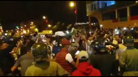 T9QrdlEpPbU T9QrdlEpPbU