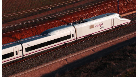Un tren Ave. E.P. Un tren Ave. E.P.