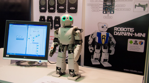 Los robots humanoides más avanzados, de visita en Madrid // CHRISTIAN GONZÁLEZ