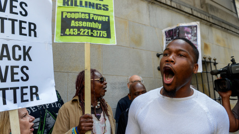 Ciudadanos de Baltimore se han manifestado contra la absolución de Edwar Nero. REUTERS/Bryan Woolston Ciudadanos de Baltimore se han manifestado contra la absolución de Edwar Nero. REUTERS/Bryan Woolston