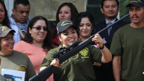 Nestora Salgado, en el momento de su salida de prisión.