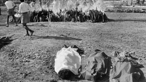 Se calcula que entre 22.000 y 25.000 personas murieron a consecuencia de la fuga química. // RAGHU RAI