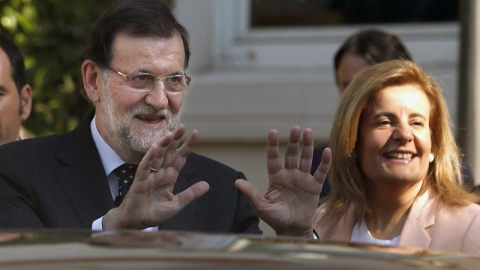 El presidente del Gobierno, Mariano Rajoy, junto a la ministra de Empleo y Seguridad Social, Fátima Báñez.- EFE El presidente del Gobierno, Mariano Rajoy, junto a la ministra de Empleo y Seguridad Social, Fátima Báñez.- EFE