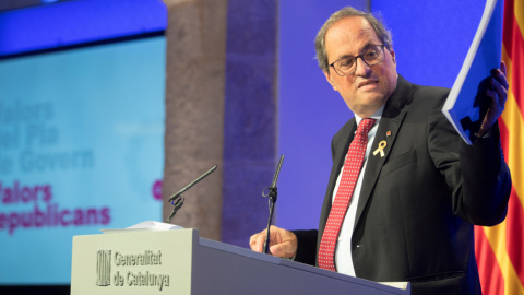 El president de la Generalitat, Quim Torra, en la seva compareixença aquest dimarts al Palau de la Generalitat, en què ha presentat el seu pla de Govern per a la legislatura. EFE / Marta Pérez. El president de la Generalitat, Quim Torra, en la seva compareixença aquest dimarts al Palau de la Generalitat, en què ha presentat el seu pla de Govern per a la legislatura. EFE / Marta Pérez.