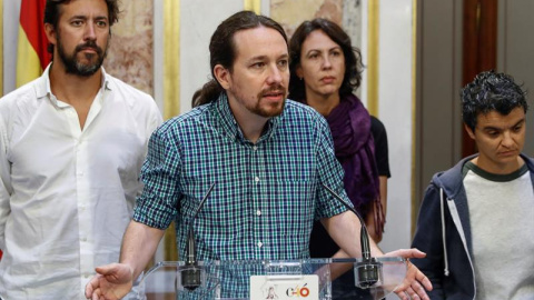 Pablo Iglesias en rueda de prensa en el Congreso / Archivo.EFE Pablo Iglesias en rueda de prensa en el Congreso / Archivo.EFE