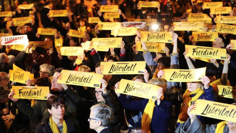 Manifestació de suport a Oriol Junqueras a Sant Vicenç dels Horts. / Europa Press. Manifestació de suport a Oriol Junqueras a Sant Vicenç dels Horts. / Europa Press.