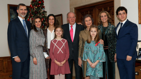 El rey Juan Carlos celebra su 80 cumpleaños junto a miembros de la familia real./EFE El rey Juan Carlos celebra su 80 cumpleaños junto a miembros de la familia real./EFE