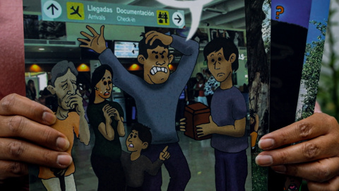 Fotografía de una de las cartillas gráficas en las que se explica el proceso de búsqueda de migrantes Fotografía de una de las cartillas gráficas en las que se explica el proceso de búsqueda de migrantes