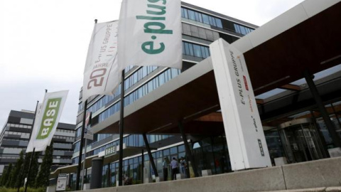 Sede del operador de móviles alemán E-Plus, en Duesseldorf. REUTERS Sede del operador de móviles alemán E-Plus, en Duesseldorf. REUTERS