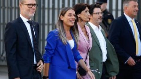 El PSOE fortalece a JxCat en el Congreso y engrasa su relación de cara a la investidura El PSOE fortalece a JxCat en el Congreso y engrasa su relación de cara a la investidura