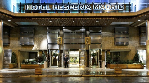 Fachada del Hotel Hesperia en Madrid. Fachada del Hotel Hesperia en Madrid.