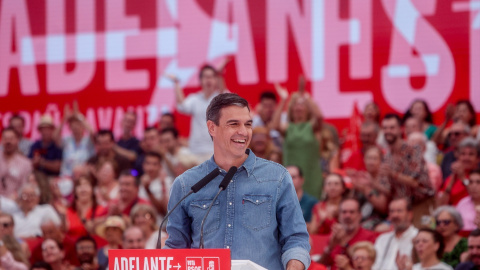 El presidente del Gobierno, Pedro Sánchez, durante el acto de cierre de campaña del PSOE. El presidente del Gobierno, Pedro Sánchez, durante el acto de cierre de campaña del PSOE.