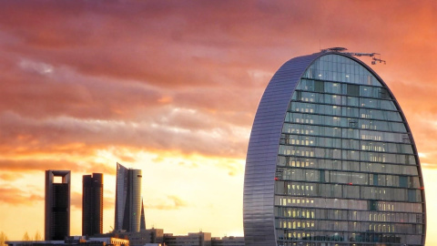 El edificio La Vela, la sede del BBVA en la zona norte de Madrid. El edificio La Vela, la sede del BBVA en la zona norte de Madrid.