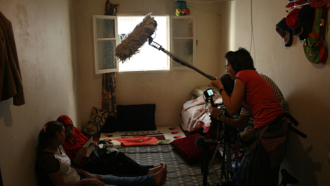 Un momento del rodaje de 'Madres Invisibles'. Un momento del rodaje de 'Madres Invisibles'.