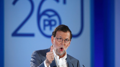 El líder del PP, Mariano Rajoy, durante su intervención en Barcelona. REUTERS/Albert Gea El líder del PP, Mariano Rajoy, durante su intervención en Barcelona. REUTERS/Albert Gea