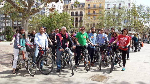 Bicicletada organizada por Compromís en el mes de abril./Foto vía: Coalició Compromís per València Bicicletada organizada por Compromís en el mes de abril./Foto vía: Coalició Compromís per València