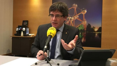 El president cessat Carles Puigdemont, entrevistat des de Brussel·les per a Catalunya Ràdio. / CCMA El president cessat Carles Puigdemont, entrevistat des de Brussel·les per a Catalunya Ràdio. / CCMA