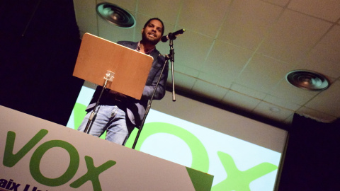 El membre del Comitè Executiu Nacional de VOX, Ignacio Garriga, durant l'acte del partit a Sant Boi de Llobregat. Maria Rubio El membre del Comitè Executiu Nacional de VOX, Ignacio Garriga, durant l'acte del partit a Sant Boi de Llobregat. Maria Rubio