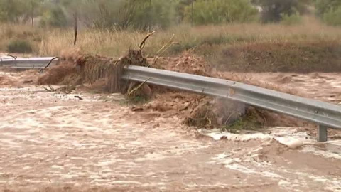 La tromba de agua anega zonas de Albacete La tromba de agua anega zonas de Albacete