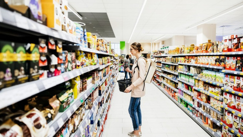 Cuatro de cada diez anuncios asocian a la mujer con el rol de ama de casa