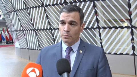Sánchez anuncia un acuerdo para "sustituir el MidCat por un corredor de energía verde" Sánchez anuncia un acuerdo para "sustituir el MidCat por un corredor de energía verde"