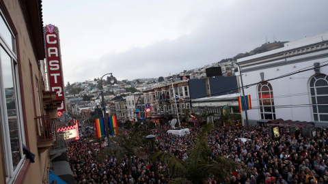 Decenas de personas se manifiestan contra la masacre de Orlando en las calles de San Francisco, California, EEUU.- REUTERS
