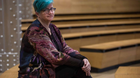 L'autora Cathy O'Neil a la Fundación Telefónica de Madrid. JAIRO VARGAS L'autora Cathy O'Neil a la Fundación Telefónica de Madrid. JAIRO VARGAS