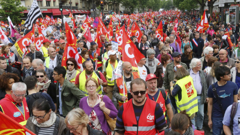 Miembros del sindicato francés CGT durante una manifestación en París, Francia.REUTERS/Jacky Naegelen Miembros del sindicato francés CGT durante una manifestación en París, Francia.REUTERS/Jacky Naegelen