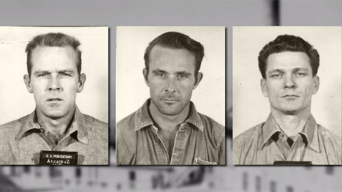 Captura de pantalla de un reportaje en vídeo de la CBS que muestra las fotografías de los tres presos fugados en 1962. Captura de pantalla de un reportaje en vídeo de la CBS que muestra las fotografías de los tres presos fugados en 1962.