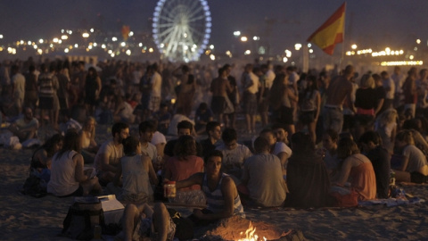 Pero... ¿Quién fue San Juan? San Juan Bautista nació según los evangelistas seis meses antes de Jesucristo, razón por la que se conmemora su nacimiento el 24 de junio. Es el único santo del que se celebra el nacimiento y no la muerte, según